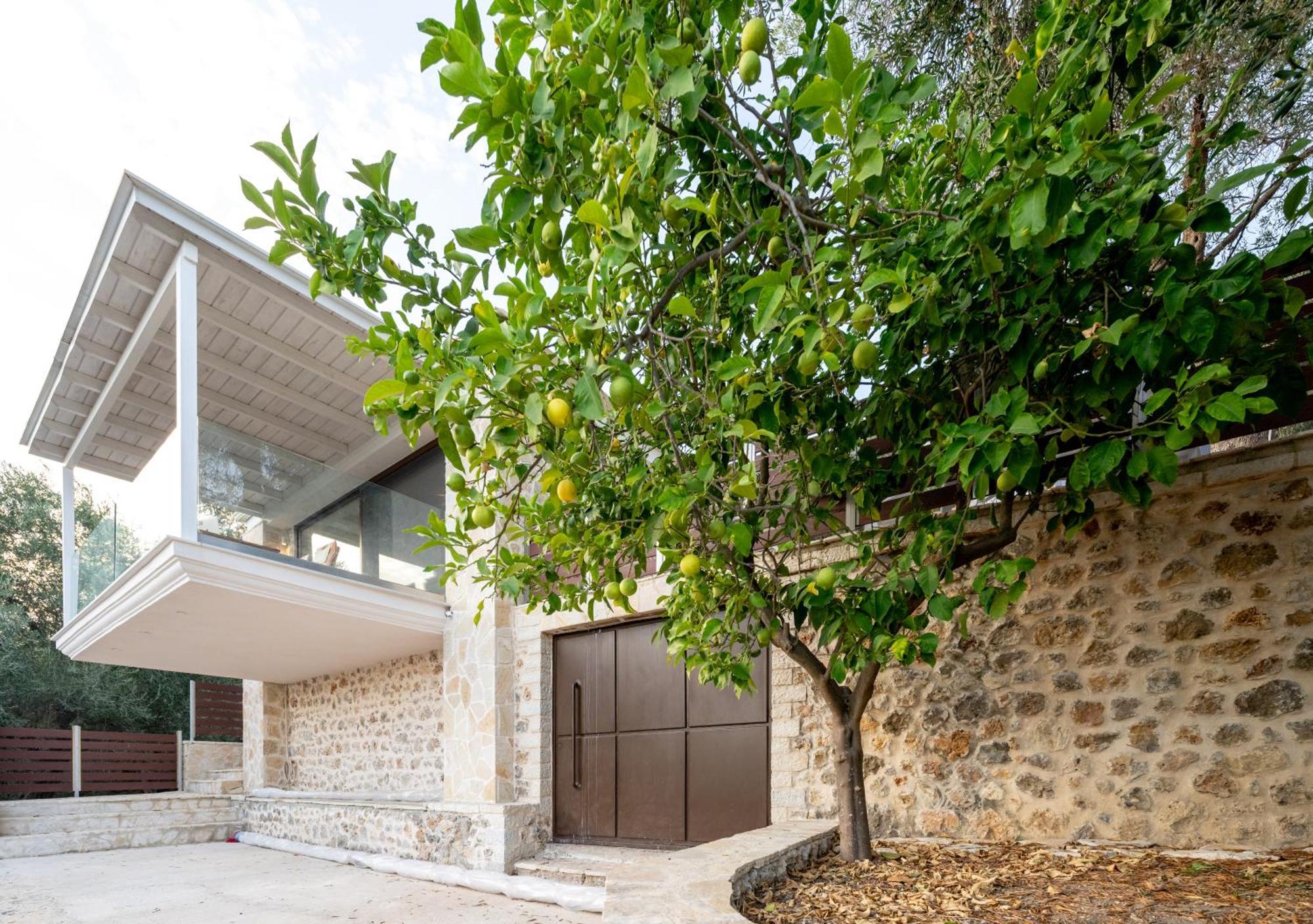 Villa The Stone House